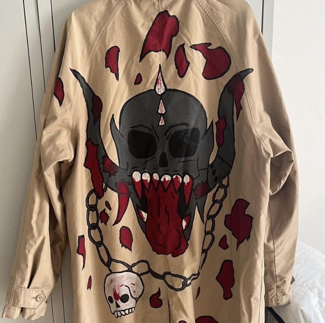 Mäntel: Halloween Trench coat custom – Gebraucht aus Zürich von fio_hcd2 1