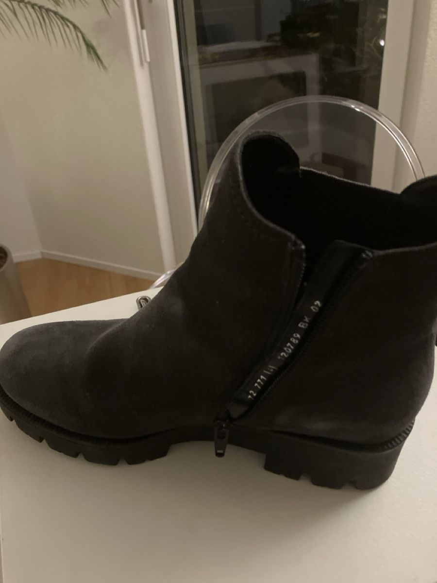 Gabor Scarpe da donna: Sneakers/Boots von Gabor – Usato da Belp venduto da Bverona 3