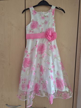 Festliches Kleid Gr. 116