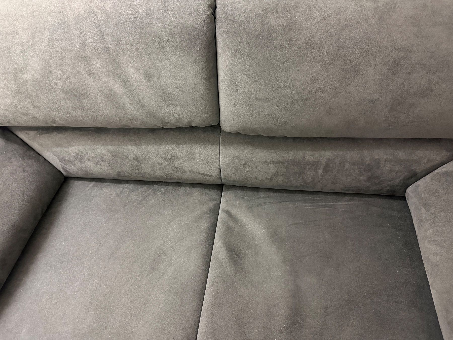 Sofas: Wertiges 2er Sofa Alcantara, anthrazit, 160 cm – Gebraucht aus Zofingen von momo4800 2