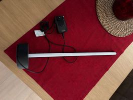 Philips Hue Signe Gradient Tischleuchte – Schwarz