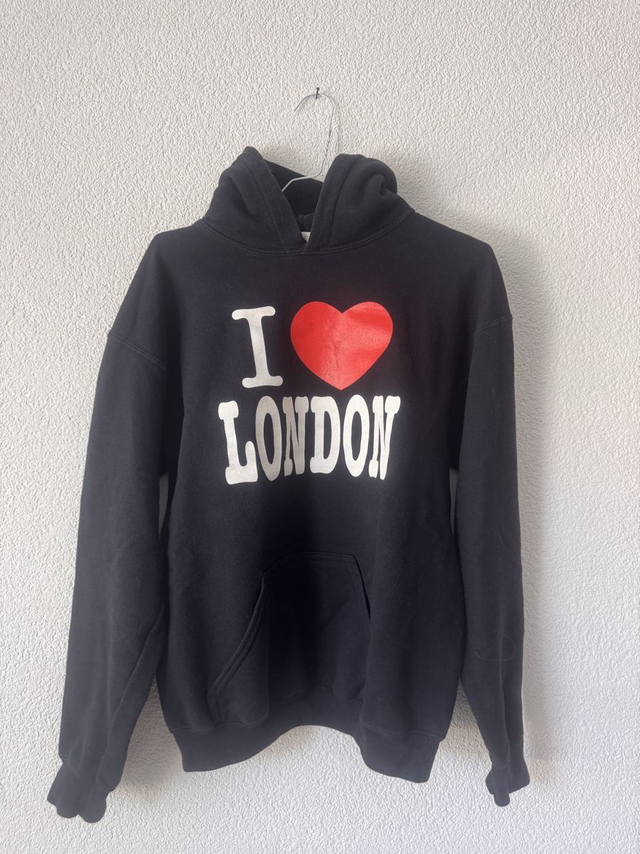 Pullover & Sweatshirts: I ❤️ london pulli – Gebraucht aus Baden von psc_tbw2