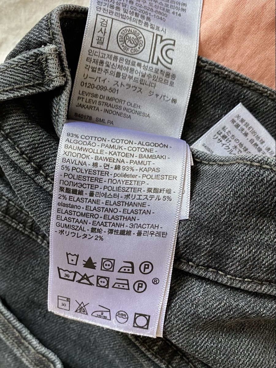 Levi's Jeans: Levi‘s Shorts Gr. 24 – Usato da Bern venduto da Liv_45nl 3