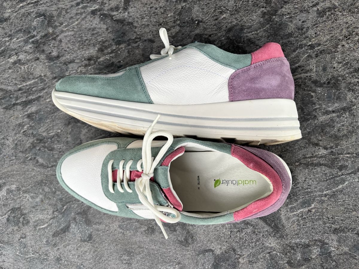 Damenschuhe: Waldläufer Sneaker Leder, Grösse 6.5 – Gebraucht aus Eglisau von regulmei 2
