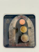 Coffret officiel Saint-Marin 2005 – 2 €, 20 cts et 2 cts – F