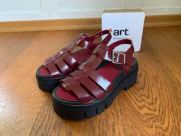 Art Leeds 2042 nappa shinny burdeos Gr.37