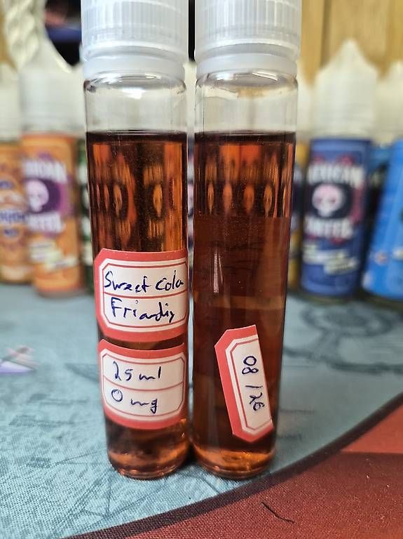 Figurines: Fraindiz sweet cola – D'occasion à Villeneuve VD par Max1844 1