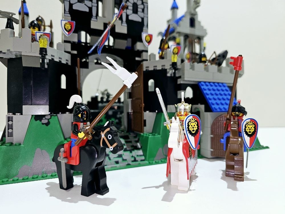 LEGO SYSTEM RITTER 6090 KlNG'S CASTE KÖNIGS SCHLOSS (Usato) a