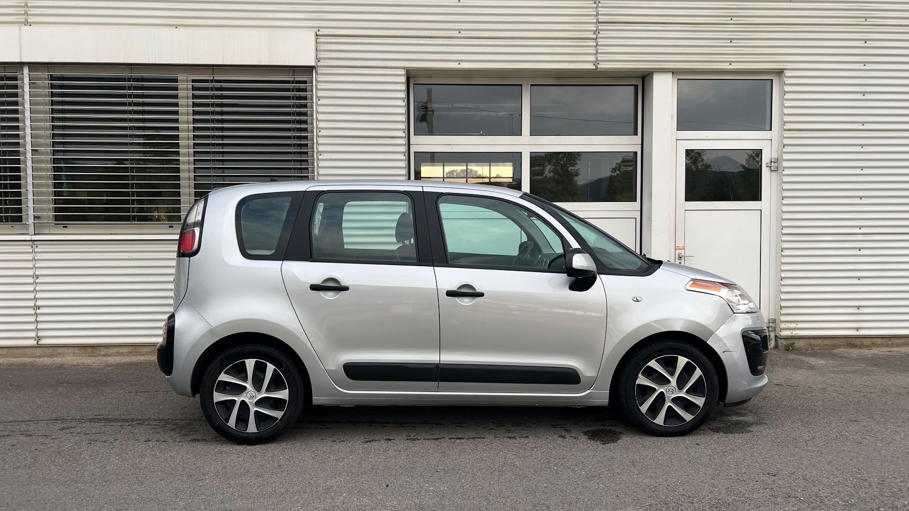 Citroën Automobili: CITROËN C3 Picasso 1.6i – Usato da Delémont venduto da MBSHA 1