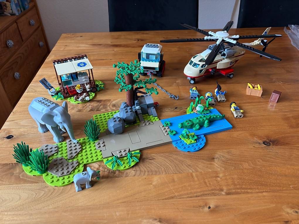 Lego Kit di costruzioni: LEGO Tierrettungseinsatz / 60302 – Usato da Horw venduto da bar_5nkm