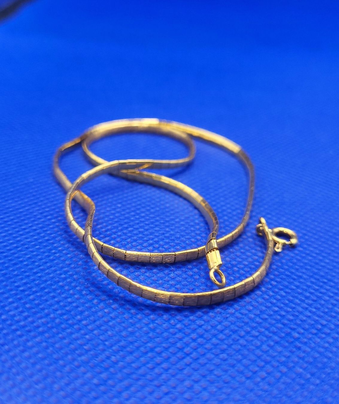 Ketten: 18 Karat 750 Gold Collier – Gebraucht aus Wald ZH von Aniade 4