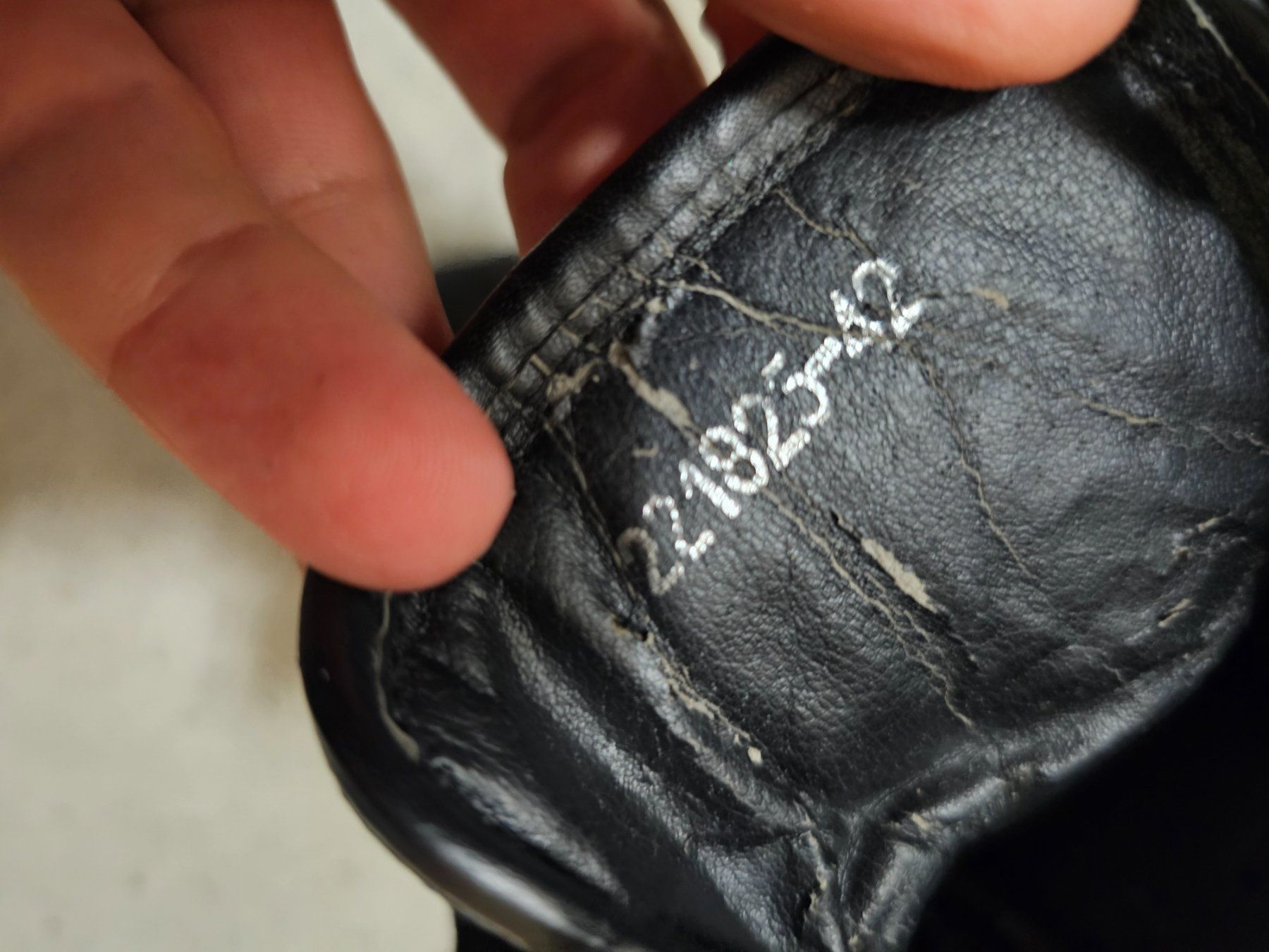 Gucci Scarpe da uomo: Gucci Sneaker Hightop Gr. 42 Canvas Schwarz – Usato da Zürich venduto da -iwan- 4