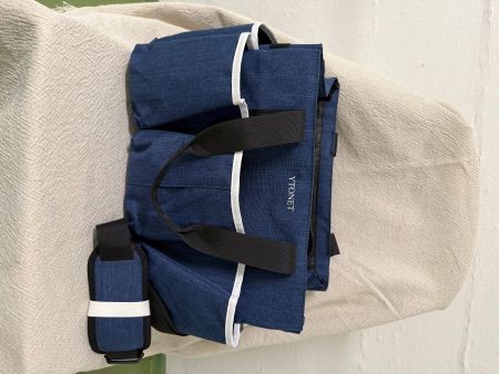 Praktische Tasche für den Sommerausflug, gut erhalten 37.00