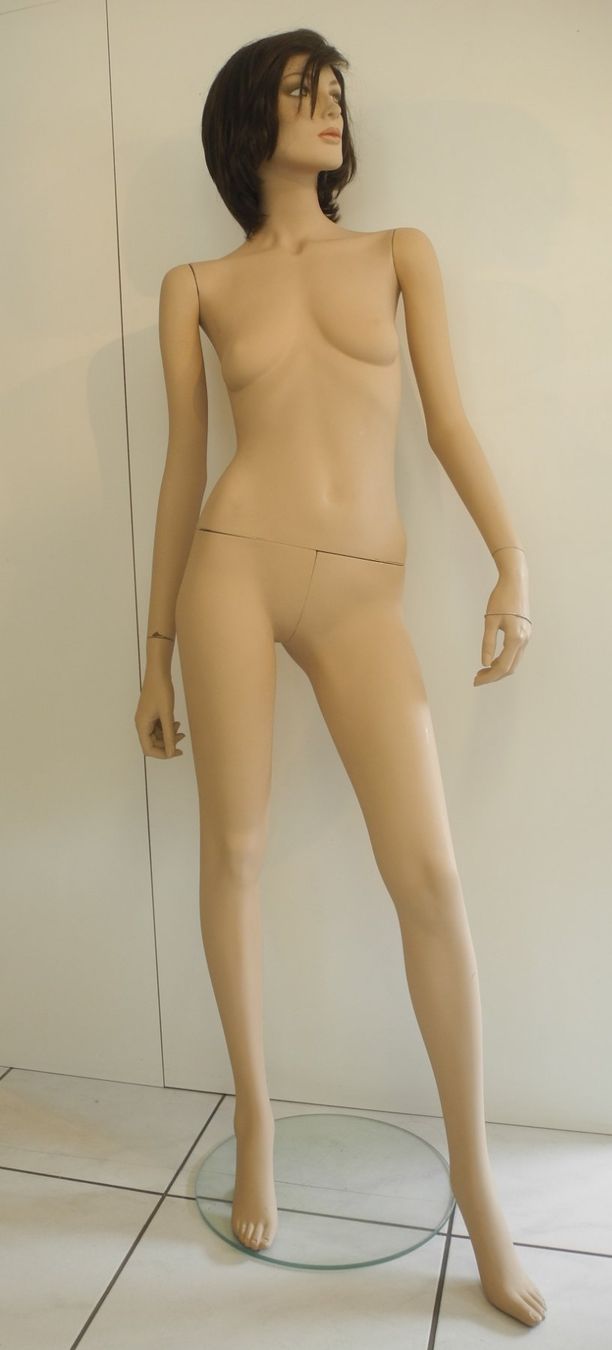 Sonstige Dekorationen & Accessoires: Schaufensterpuppe / Mannequin antik "Natascha" – Gebraucht aus Kottwil von Crazyrolf 1