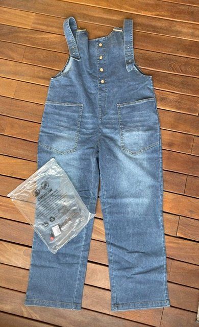 Tute: Jeans Overall / Jumpsuit Grösse S – Nuovo e nell'imballaggio originale da Studen BE venduto da Schowider 1