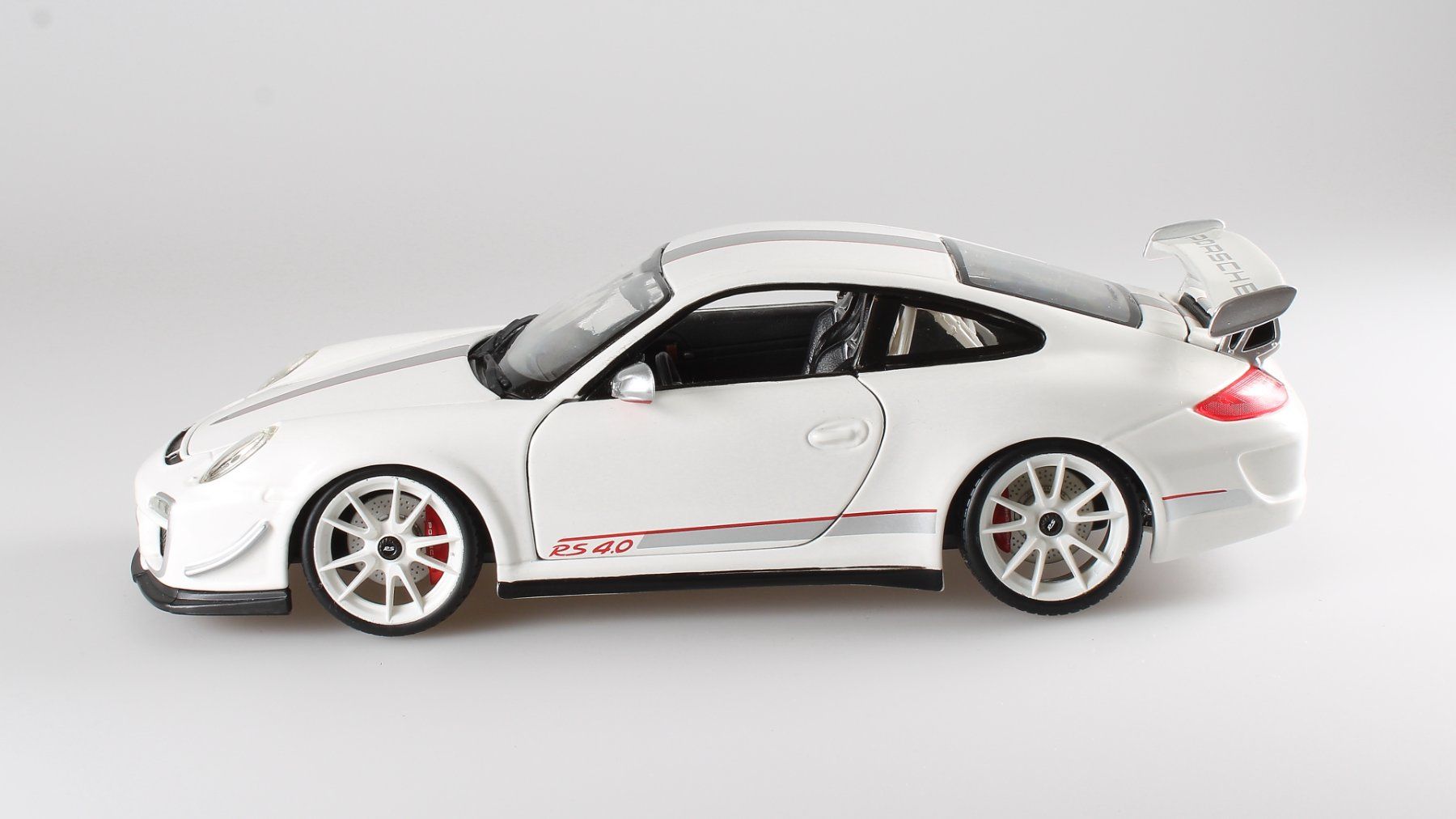 Bburago Modellini d'auto: Porsche 911 GT3 RS 4.0 997 – Usato da Gossau SG venduto da mifab 2