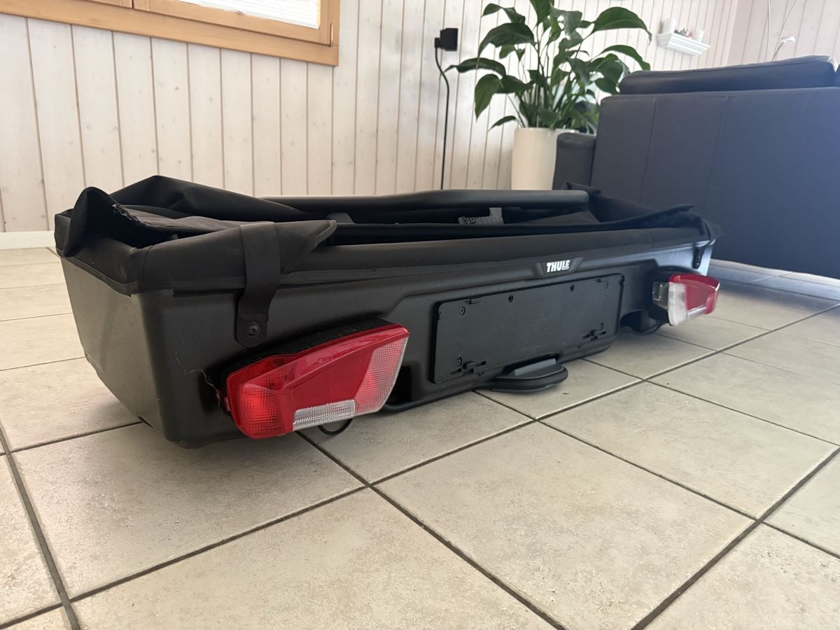 Thule Box da tetto: Thule Onto 2 Heckbox – Nuovo (secondo la descrizione) da Hilterfingen venduto da uel_28vk 3