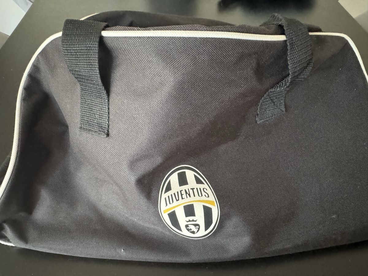 Sacs: Sporttasche klein – Neuf (Voir description) à Luzern par dongiovannid 1