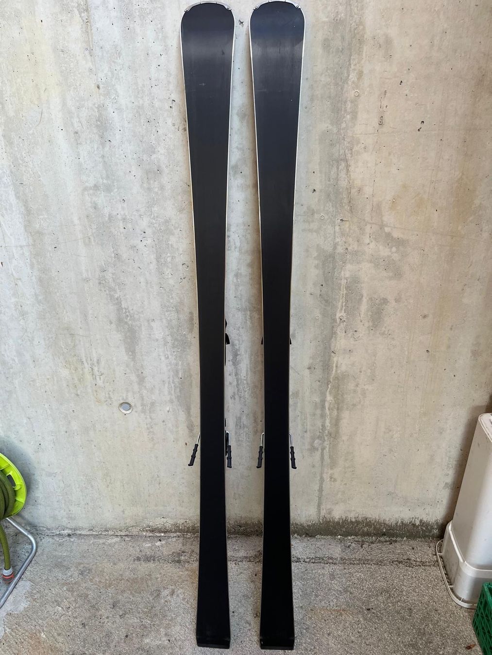 Head Skis: skis head Rebels Pro 176cm – Gebraucht aus Gryon von kik_9pqm 4