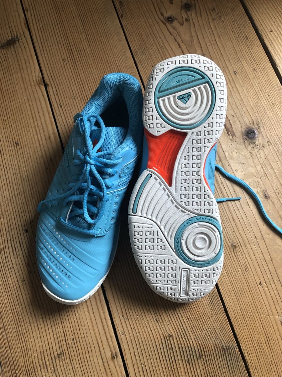 Adidas Scarpe da donna: Adidas Turnschuhe – Usato da Solothurn venduto da sim_l6lb 2