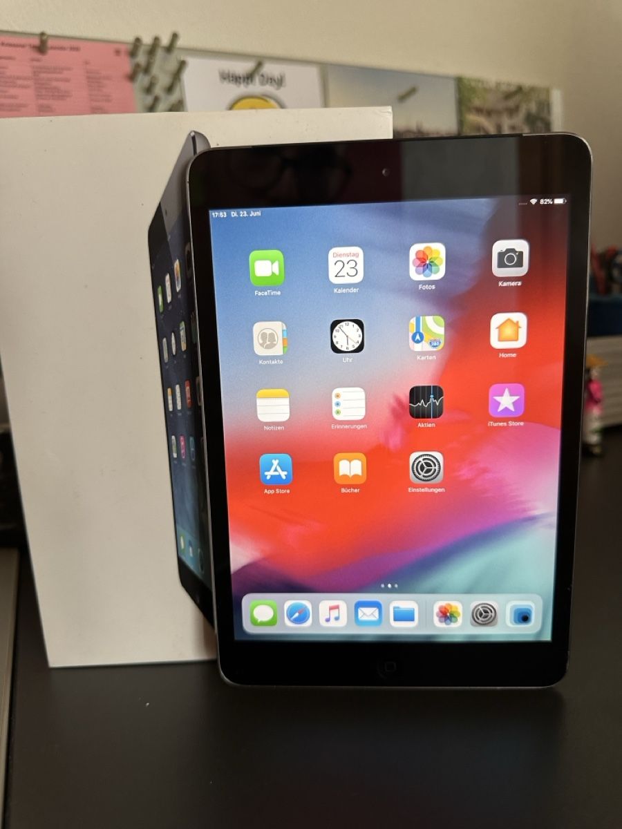 Apple Tablet PC: Apple iPad mini 2 - guter Zustand – Usato da Kriessern venduto da Hutter321