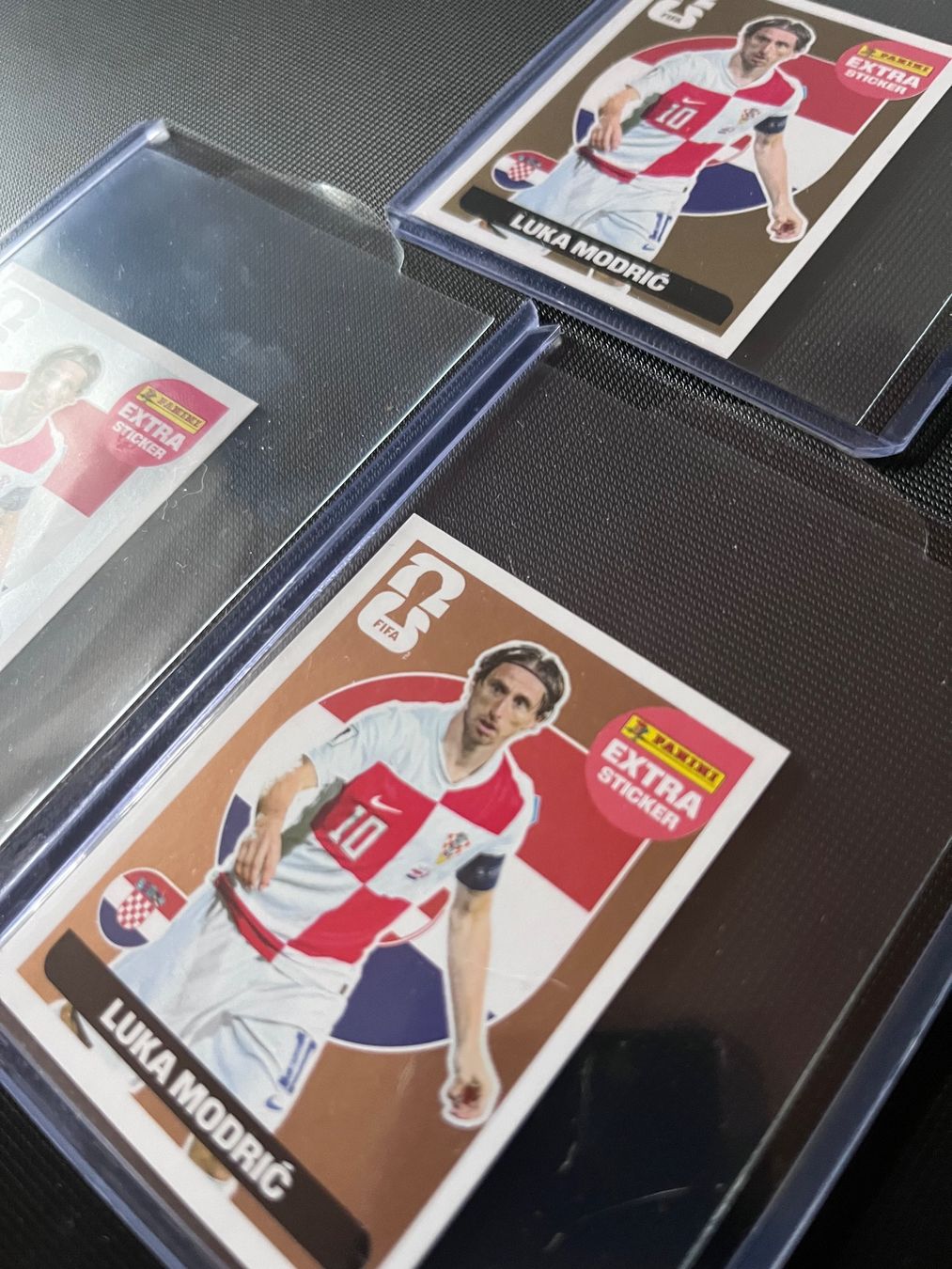 Panini Cartes à collectionner: Modric Bronze / Silver / Gold Panini Extra Sticker 2026 – Neuf (Voir description) à Villeret par Ma_To 1