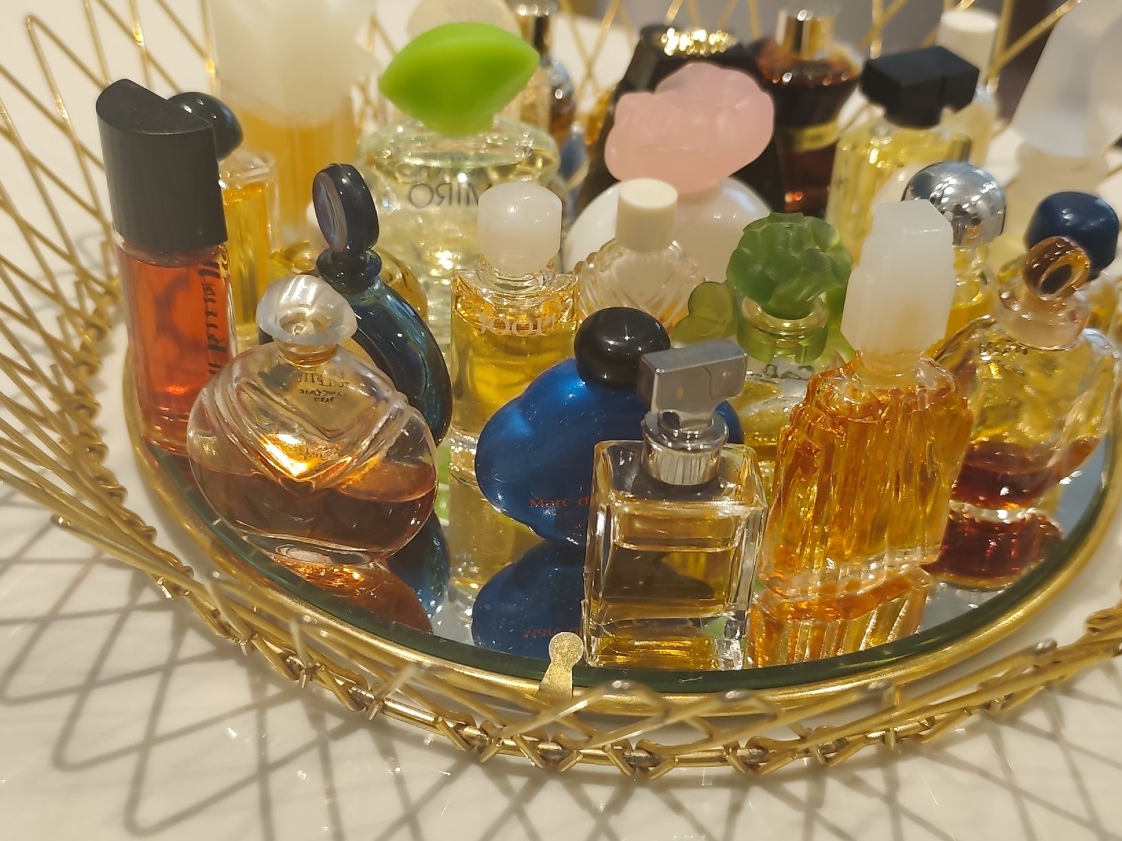 Dior Parfum & Eau de Toilette: Parfume collection miniature  – Gebraucht aus Männedorf von Ursik_OnlineShop 1