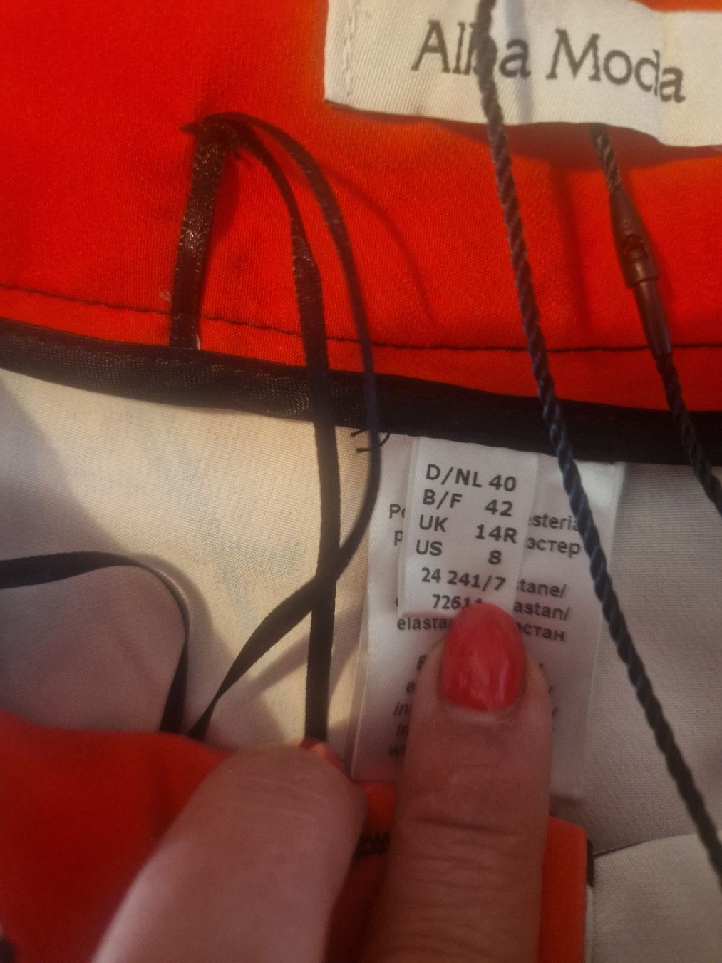 Alba Moda Pantaloni: Hose Alba Mode '(mit Etikette) – Nuovo (secondo la descrizione) da Möhlin venduto da apolloniach 2