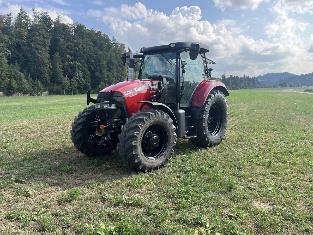 Case IH Trattori: Case MXU 135 Multicontroller – Usato da Willisau venduto da Schumi00 1