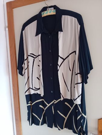 Longbluse Gr. 48/50
