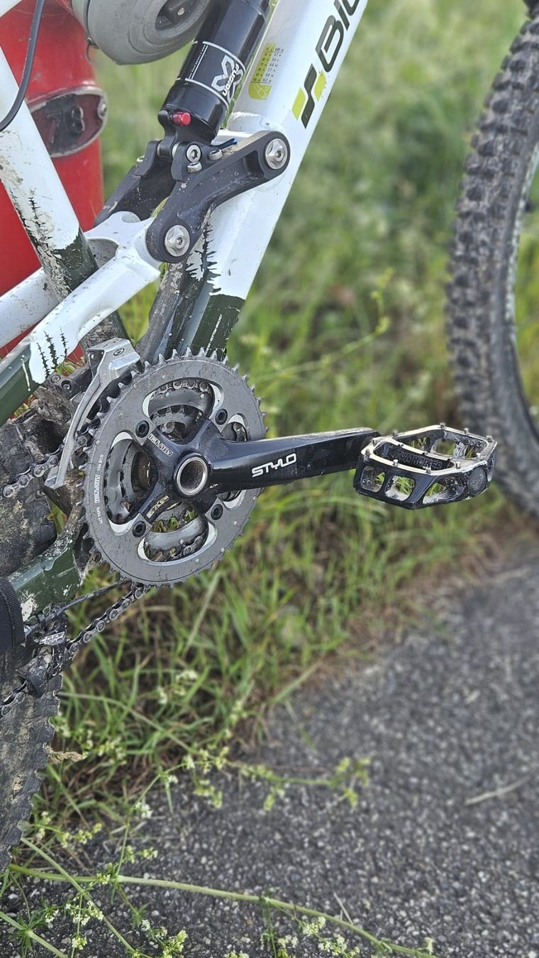 Velos: Bionicon Tesla 1, 2012 Downhill MTB – Gebraucht aus Winznau von FlorianV 7