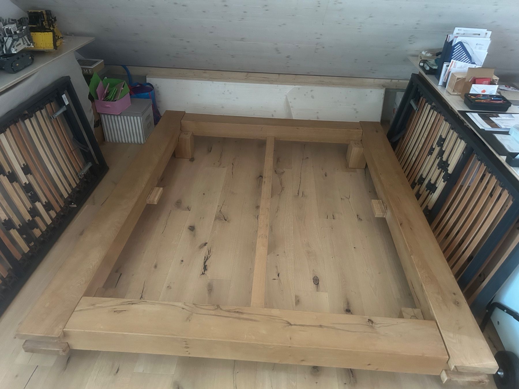 Letti: Bett Eiche Massiv 160x200 – Usato da Oberneunforn venduto da Jami1202 1