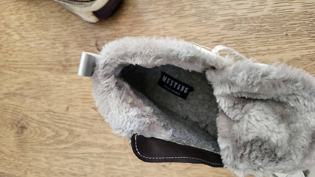 Mustang Scarpe da donna: Baskets chaudes blanches Mustang fourrées 40 comme neuves – Nuovo (secondo la descrizione) da Trélex venduto da emm_rz7g 4