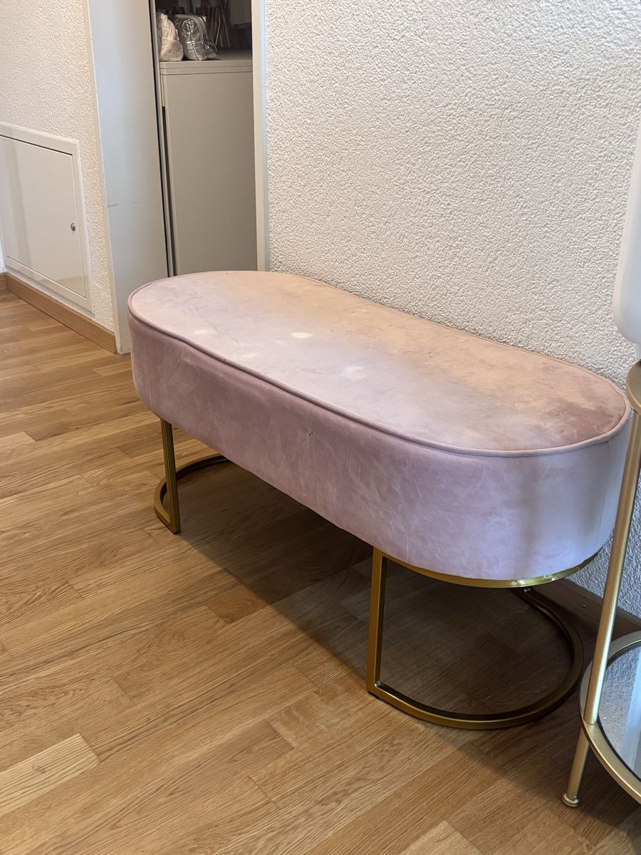 Hocker: Used Pink-Gold Ottoman  – Gebraucht aus Boll von stellabee 3