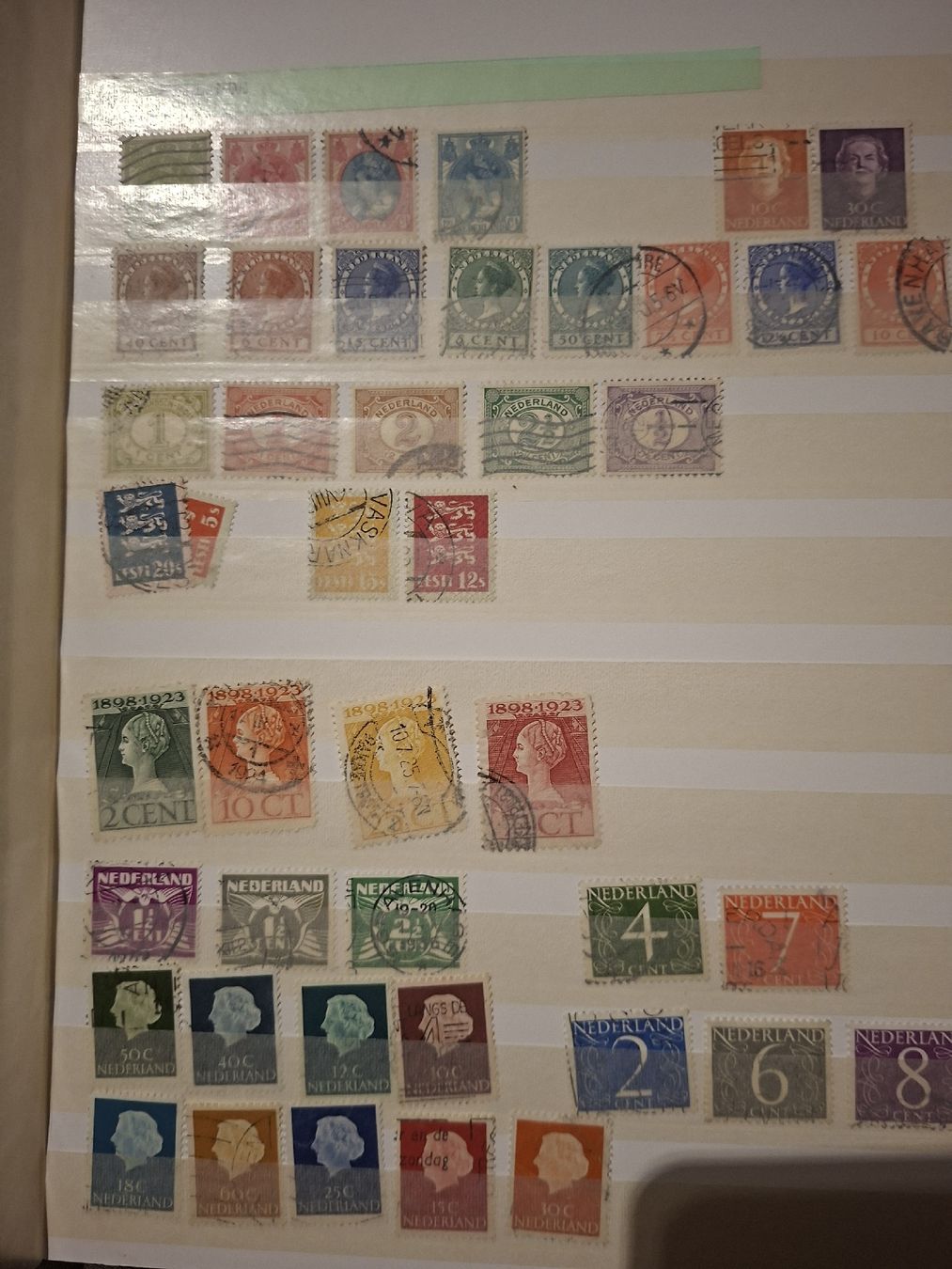 Tutti i francobolli: Briefmarken / Asiatisch / Diverses / Album – Usato da Balgach venduto da SIMEON27 6