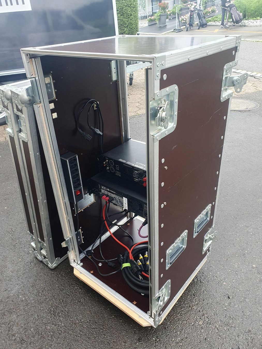 Sonstiges Zubehör: 19" Rack 22 HE - Flightcase – Gebraucht aus Waldkirch von mediak 4