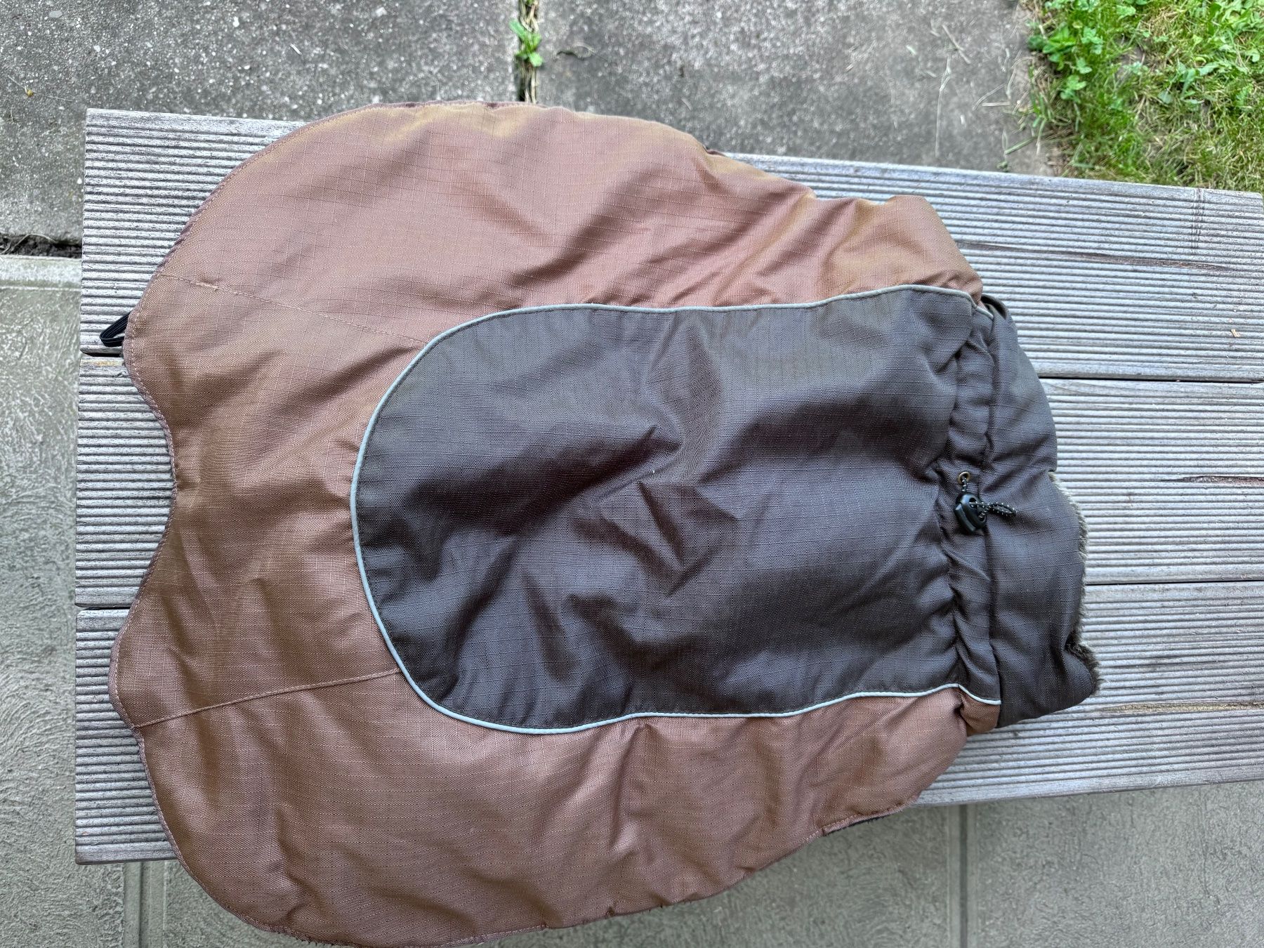 Abbigliamento: Warmer Hunde-Wintermantel – Usato da Moosseedorf venduto da nicu006