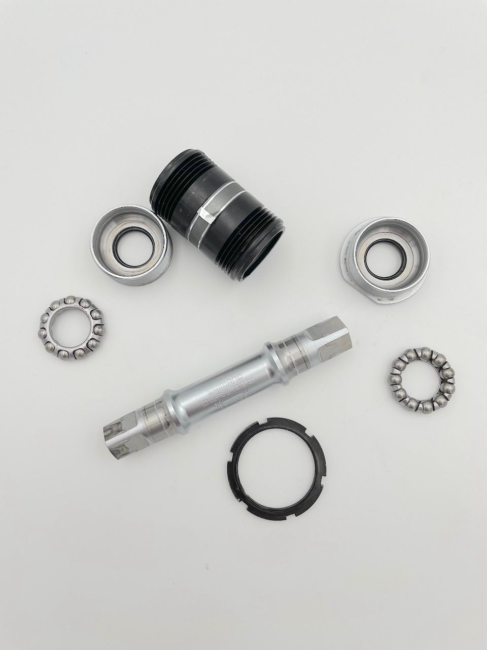 Pezzi di ricambio: Dura Ace Innenlager BB-7400 BSA – Usato da Solothurn venduto da VintageVelo81 2