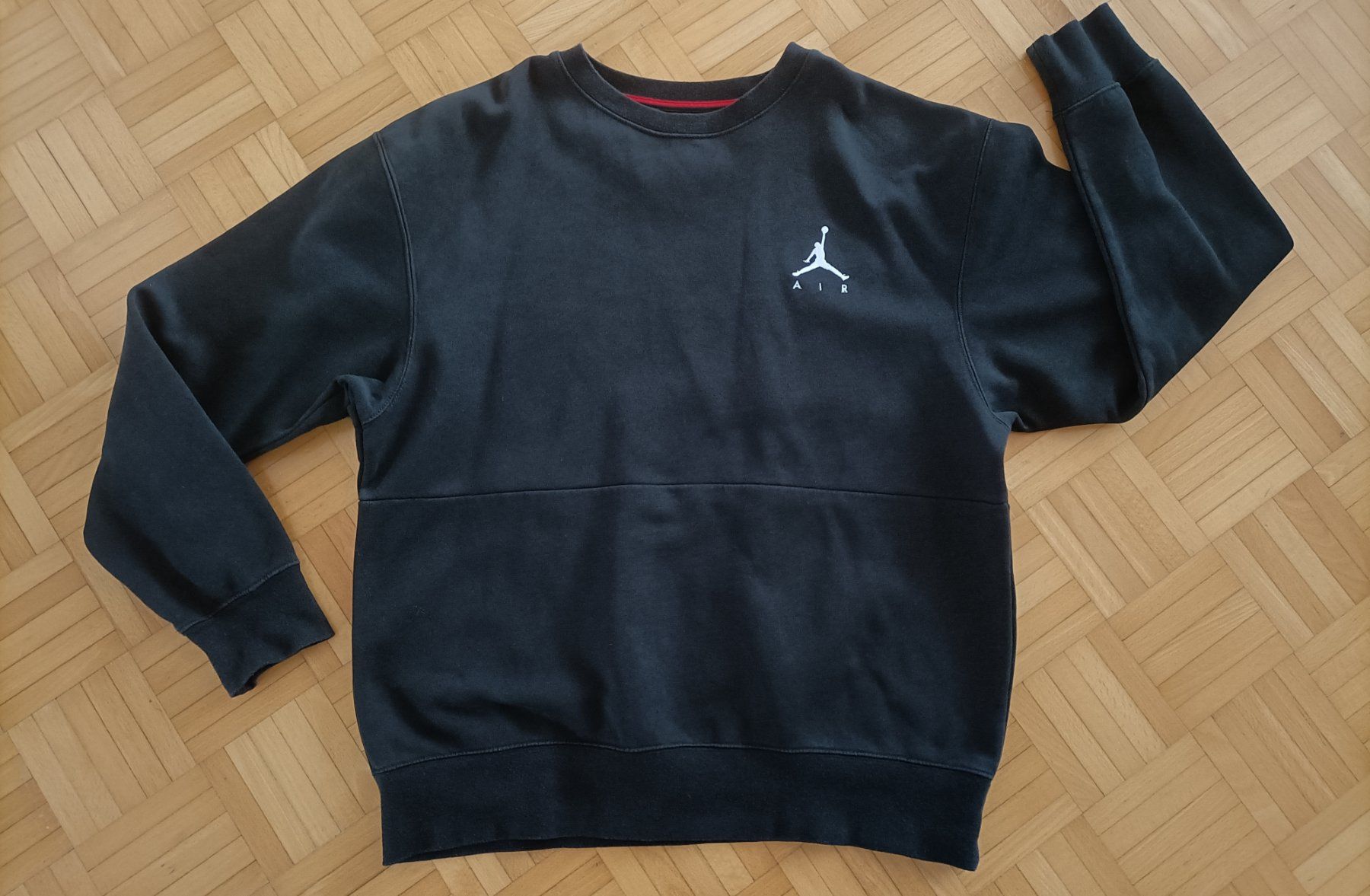 Jordan Pullover & Sweatshirts: Jordan Crew Unisex sweatshirt Large, black – Gebraucht aus Rotkreuz von Dima8