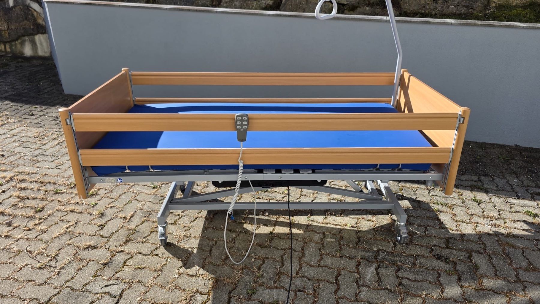 Letti: Lit de soin Belluno - Fabricant : Hermann Bock – Usato da Moutier venduto da tachette02