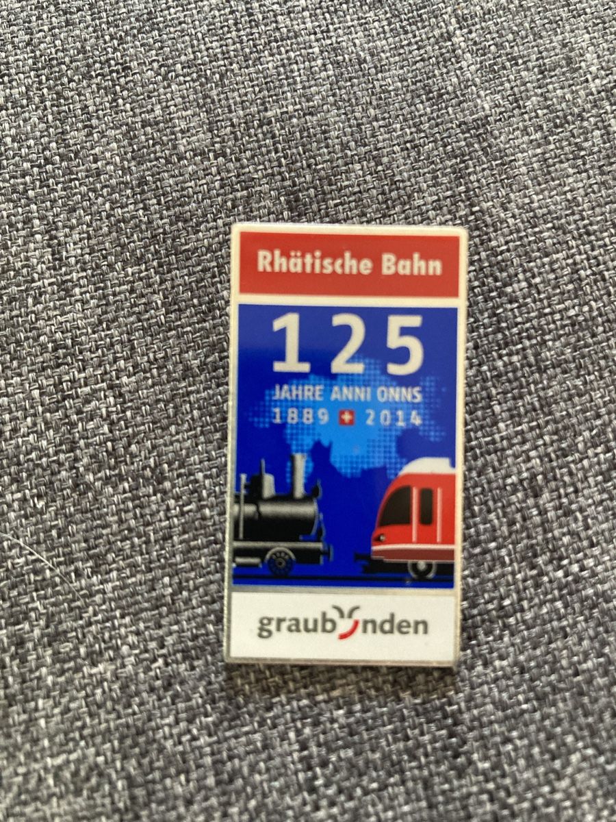 Plaquettes & Badges: RhB Pin – Neuf (Voir description) à Zweisimmen par DieDaDo