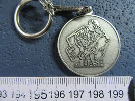 BASF MUSIK SCHLÜSSELANHÄNGER GEPRÄGT METALIC