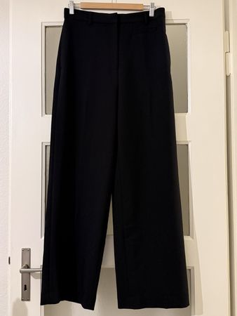 Schwarze H&M Culotte Hose, Grösse 40