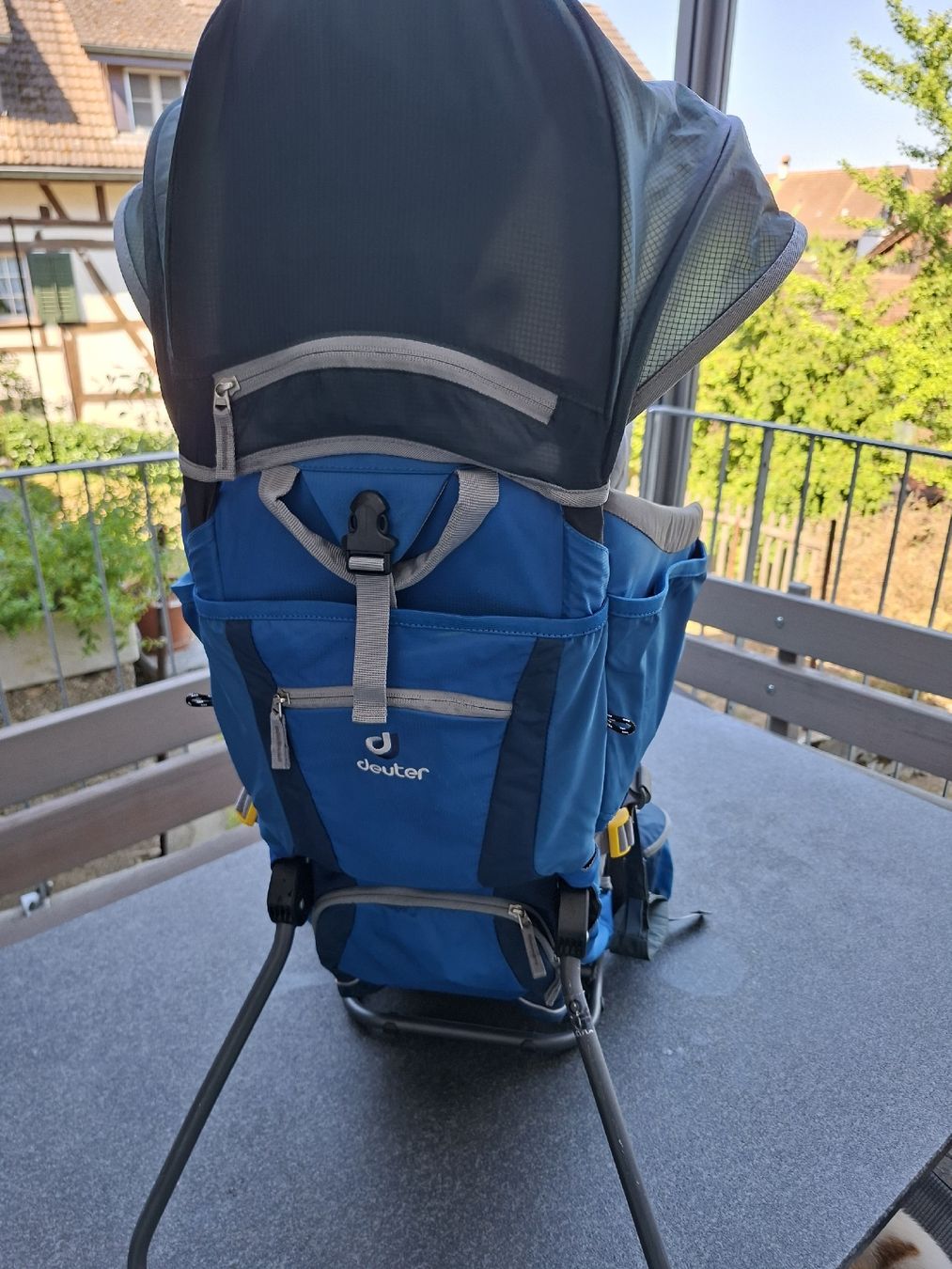 Deuter Bauch- & Rückentragen: Kindertragerucksack – Gebraucht aus Marthalen von RegorGuh4 2