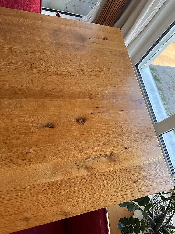 Tischset: Esstisch Holz mit 4 Stühlen – Gebraucht aus Däniken SO von Roland-Brunner 4