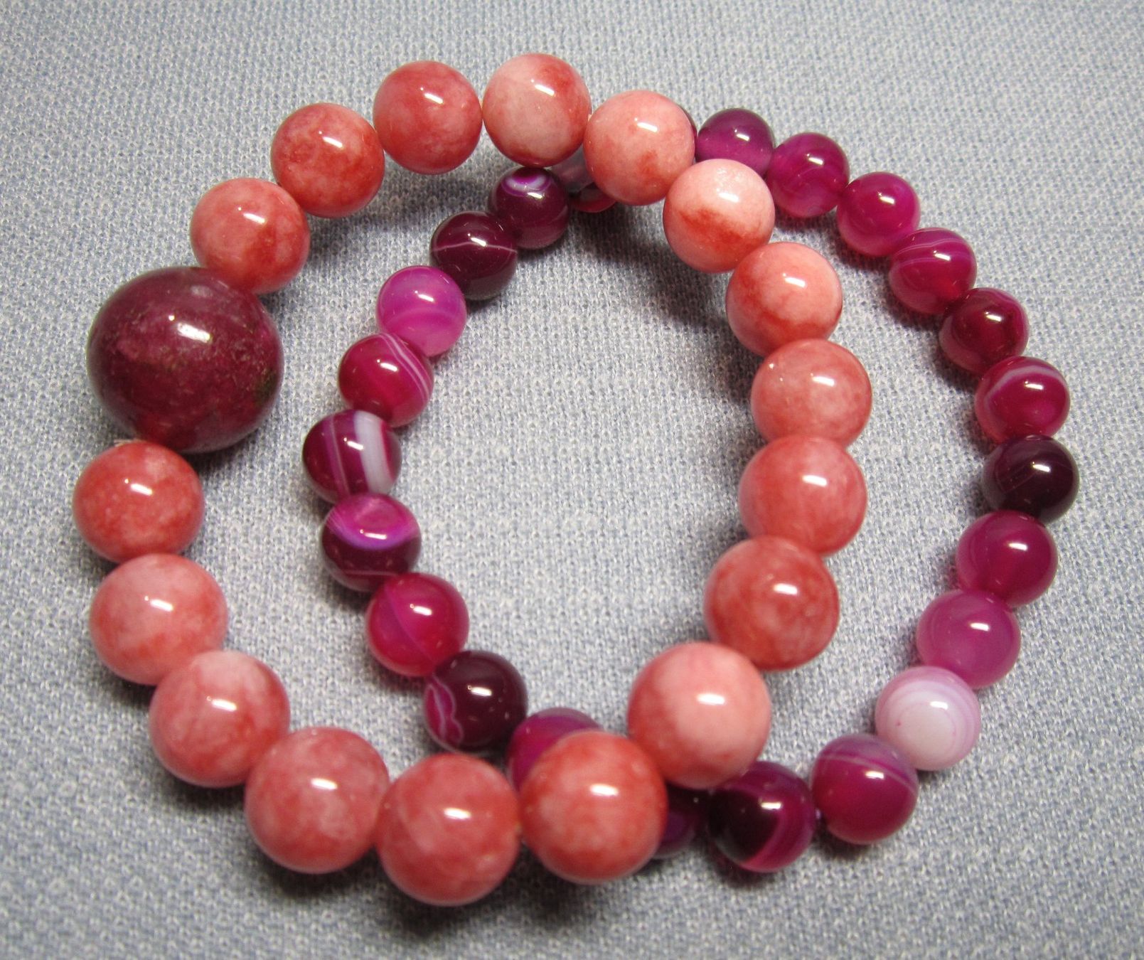 Bracciali & Braccialetti: Edelsteinarmbänder: Rhodonit + Rubin Zoisit, Stripe Agate – Nuovo e nell'imballaggio originale da Laax GR venduto da krippenfiguren-laax 1