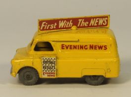 Matchbox Lesney 42A Bedford Van Evening News