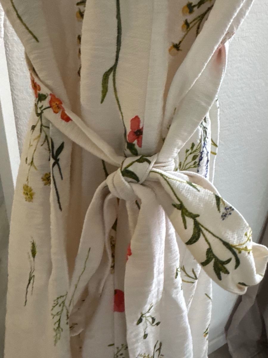 H&M Vestiti: Blusenkleid Wiesenblumen – Nuovo (secondo la descrizione) da Zürich venduto da siljona 2