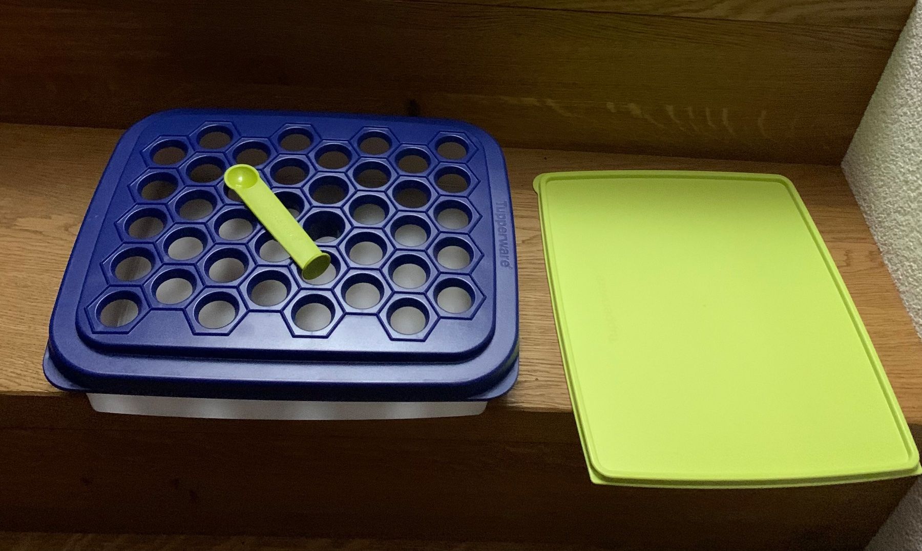 Tupperware Behälter & Ähnliches: Tupperware  Happy Snack inkl. Gefrierbechälter – Gebraucht aus Herzogenbuchsee von zukerka 2