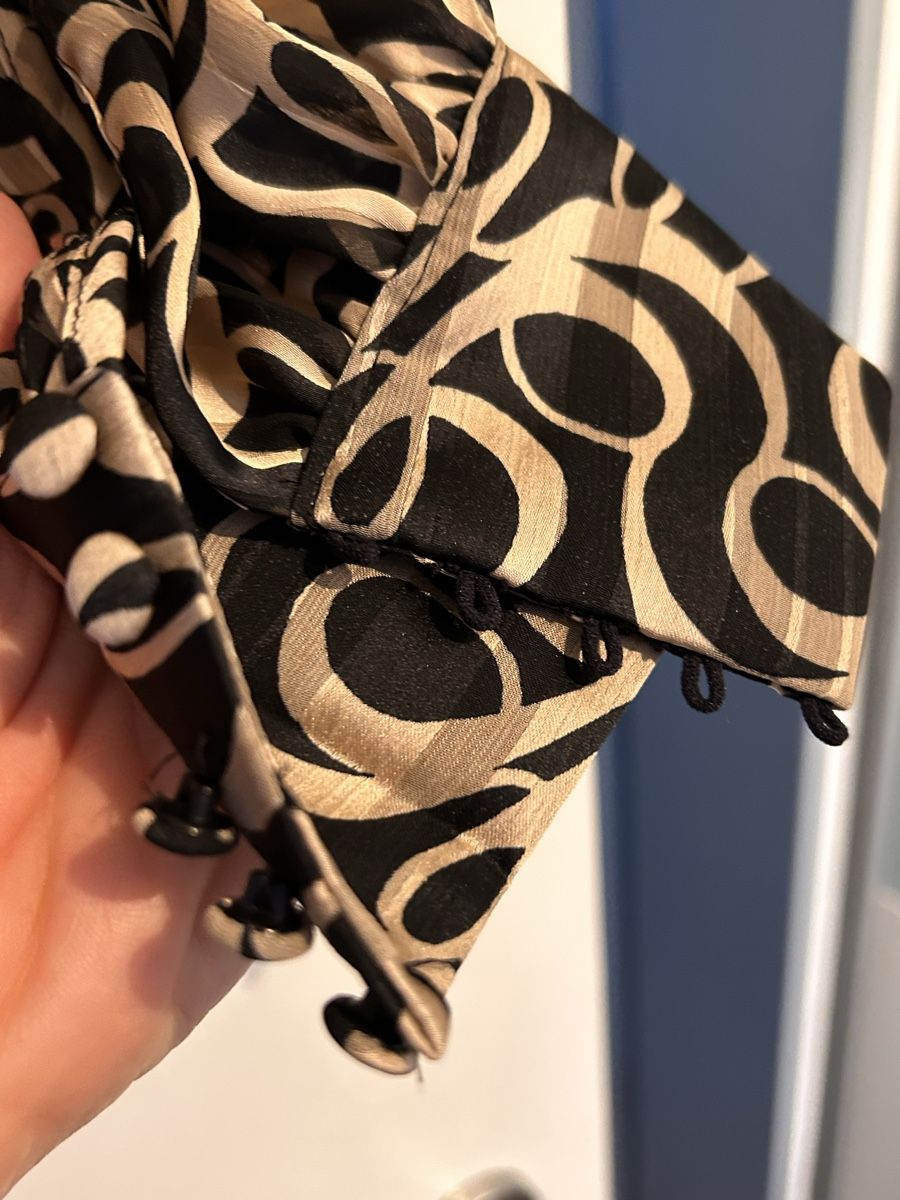 H&M Camicette: Bluse von H&M, Grösse M, beige-schwarz – Nuovo (secondo la descrizione) da Erlinsbach SO venduto da hallon480 3